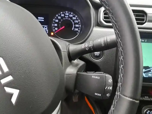 Dacia Duster eco-g 100 4x2 — photo 3