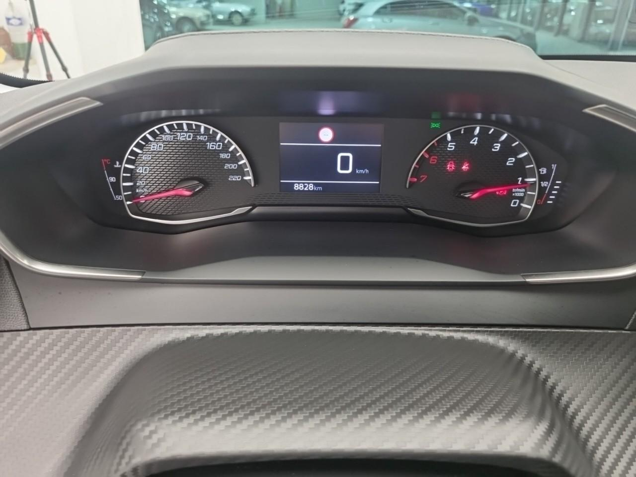 Peugeot 208 100 s&s bvm6 style — photo 29