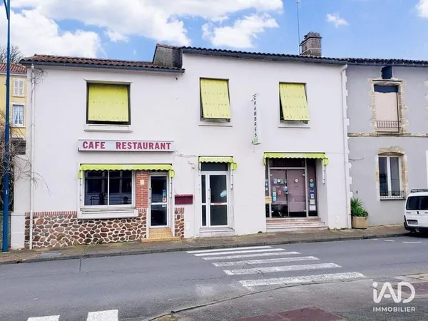 Local commercial 450 m²