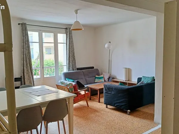 T3 traversant Meublé 65m² très agréable Figuerolles