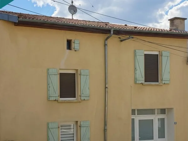 Maison familiale de 183 m2, 6 pièces, 3 chambres. Suite parentale complète.