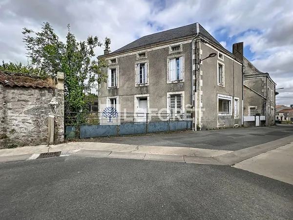 Maison à vendre - La Chapelle Saint Laurent