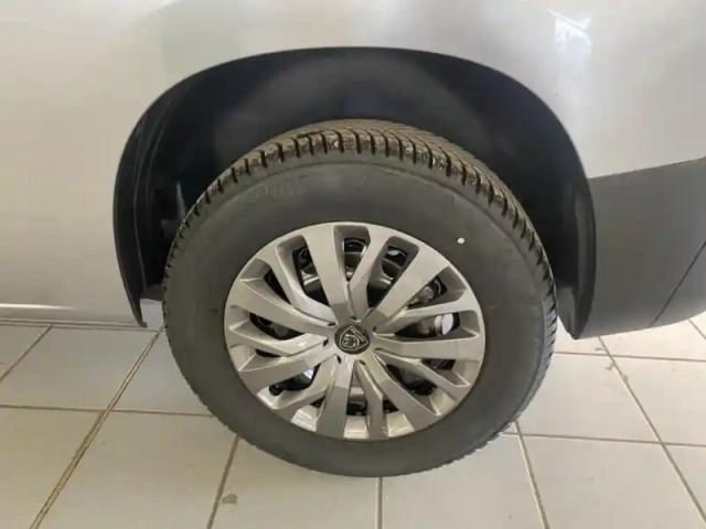 Peugeot Partner m diesel 100ch pro skill — photo 12