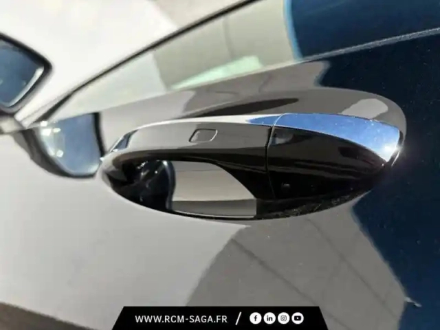 Mercedes Classe A 200 d amg line /177 li — photo 14
