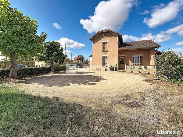 Maison 7 pièces 110 m²
