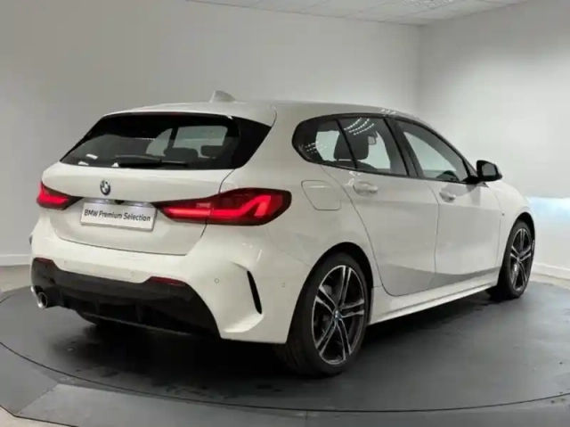 Bmw Serie 1 série 1 118i 136ch m sport — photo 3
