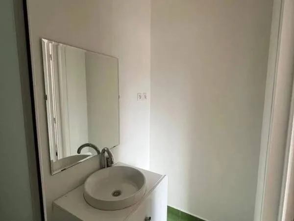Studio 1 pièce 26 m²