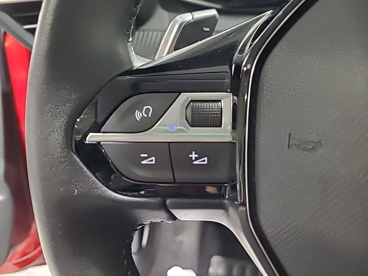 Peugeot 208 hybrid 100 e-dcs6 allure — photo 21