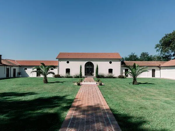 Maison 9 pièces 549 m²