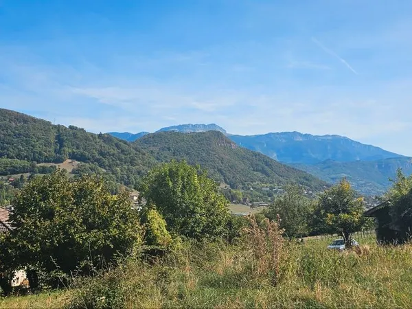 Terrain a vendre voiron 1422 m2
