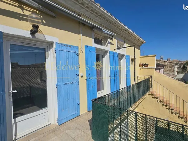 Immeuble 8 pièces 135 m²