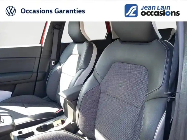Renault Captur tce 140 edc - 21 — photo 5