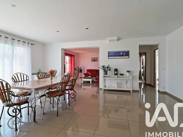 Maison 5 pièces 136 m²