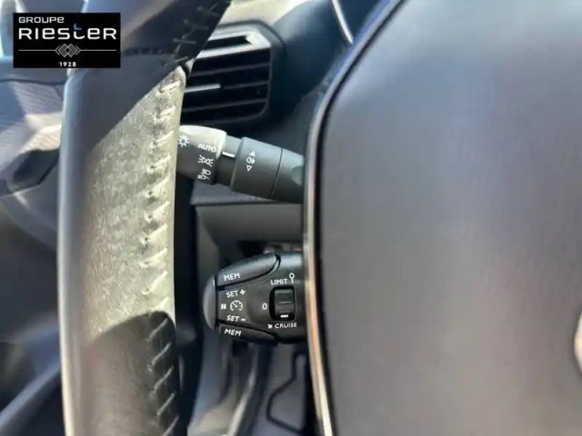 Peugeot 208 puretech 75 s&amp;s bvm5 — photo 19