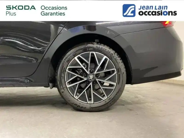 Skoda Octavia combi 1.5 tsi hybrid 150 ch act dsg7 — photo 12