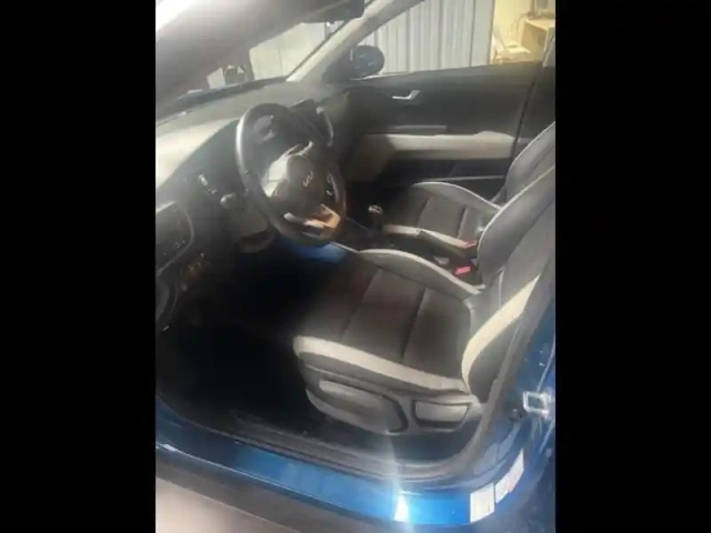 Kia Stonic 1.0 t-gdi 100ch blue edition — photo 10
