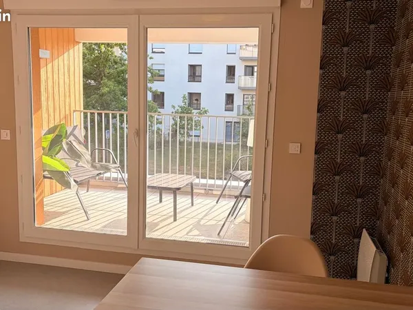Location cabinet médical / paramédical - 14 m² avec terrasse - Bihore