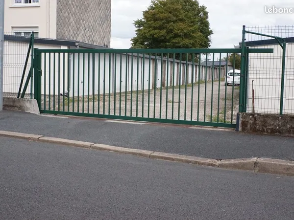 BOX GARAGE ou STOCKAGE CHATEAUROUX