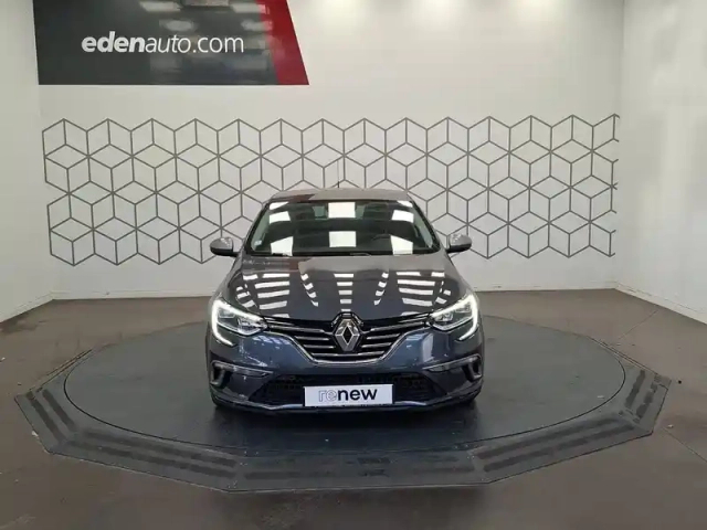 Renault Megane mégane iv berline tce 140 fap — photo 33