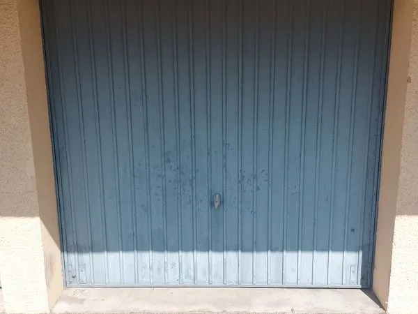 Vente garage Roussillon