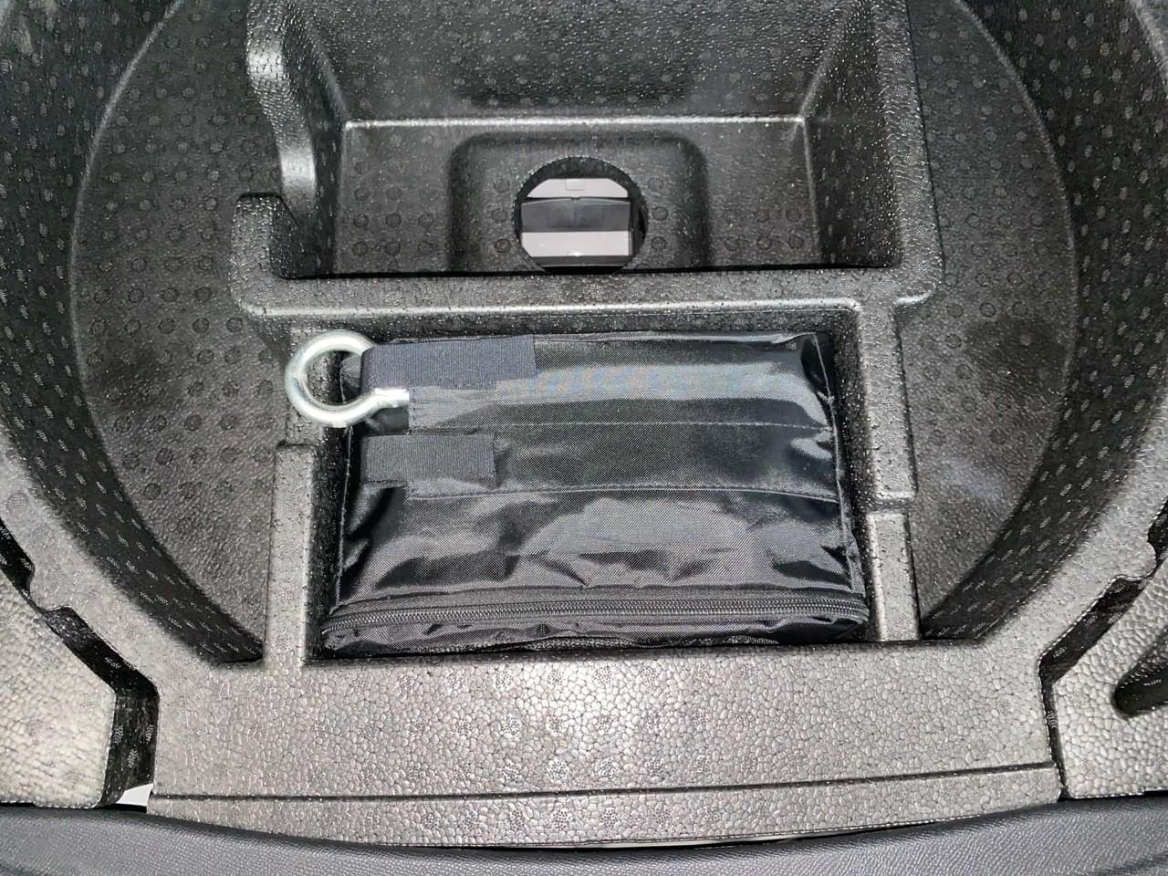 Ds Ds 4 bluehdi 130 eat8 etoile - alcantara — photo 12