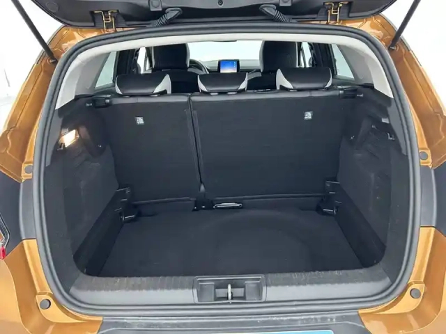 Renault Captur e-tech 145 - 21 — photo 32