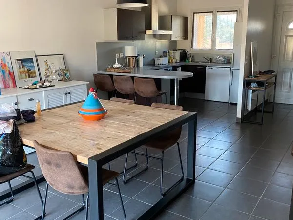 Maison T5 avec jardin en très bon état