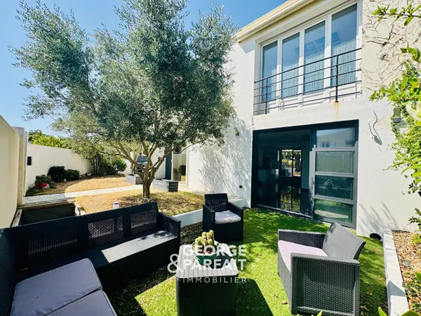 Saint-Xandre - Maison - 132m2 - Jardin