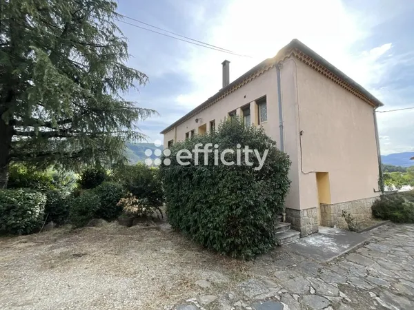 Maison 7 pièces 162 m²