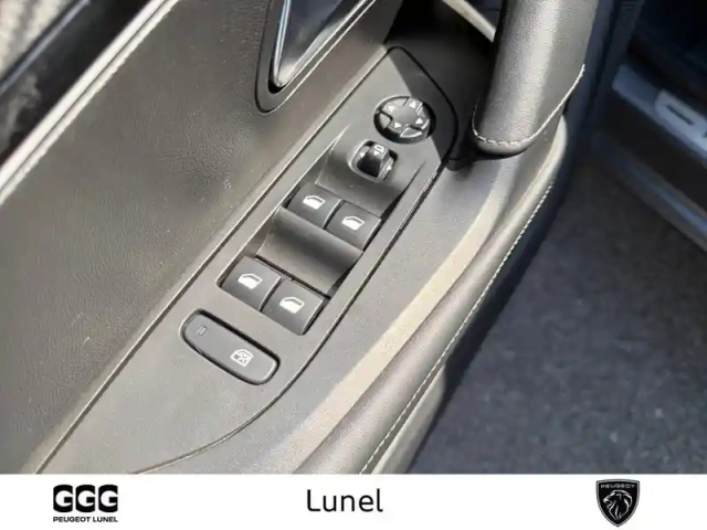 Peugeot 2008 bluehdi 130 s&amp;s eat8 — photo 12