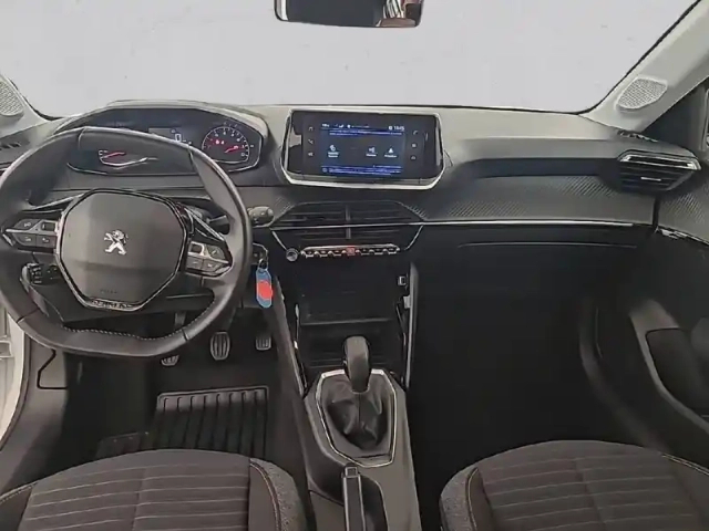 Peugeot 208 puretech 75 s&amp;s bvm5 — photo 8