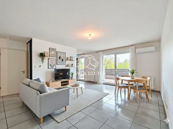 Appartement T3 avec grande terrasse dans résidence récente