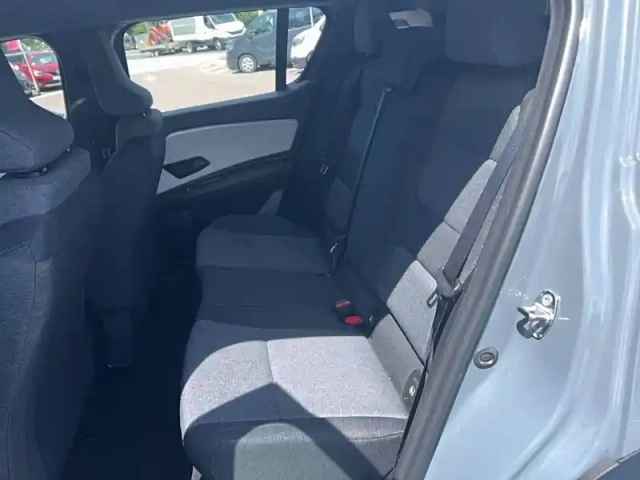 Renault 4 renault  e-tech electrique 150 ch autonomie confort — photo 19