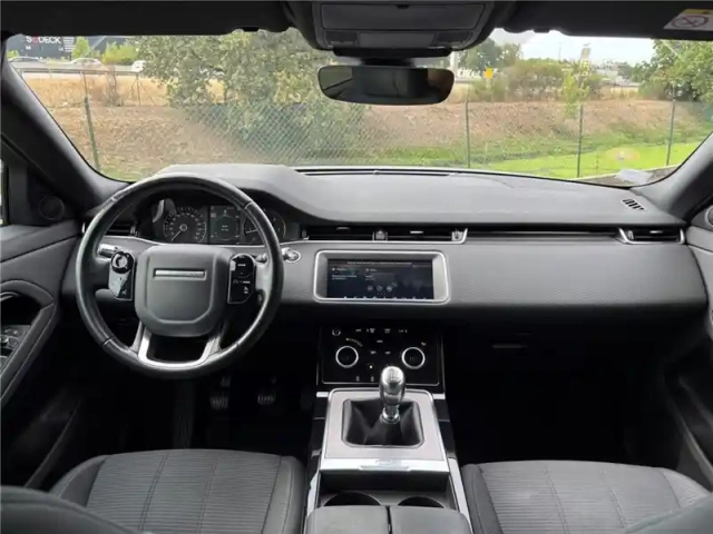 Land Rover Range Rover d150 2wd bvm6 — photo 18