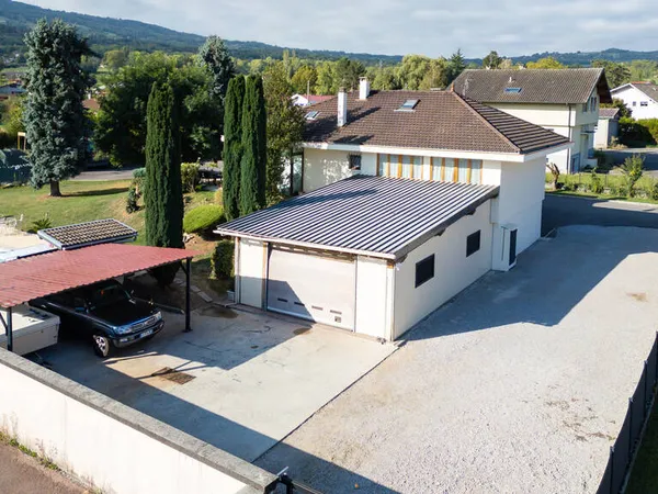 Maison 3 pièces 140 m²