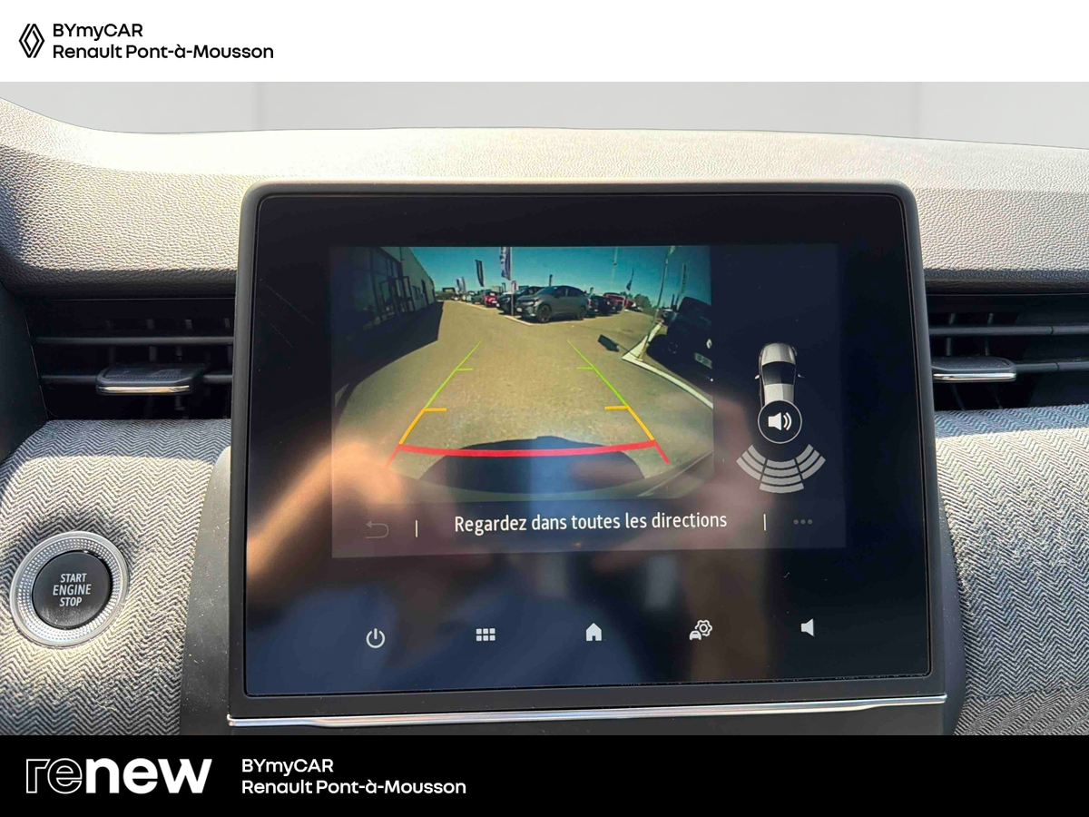 Renault Clio E-Tech full hybrid 145 — photo 20