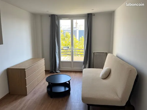 A louer studio meublé