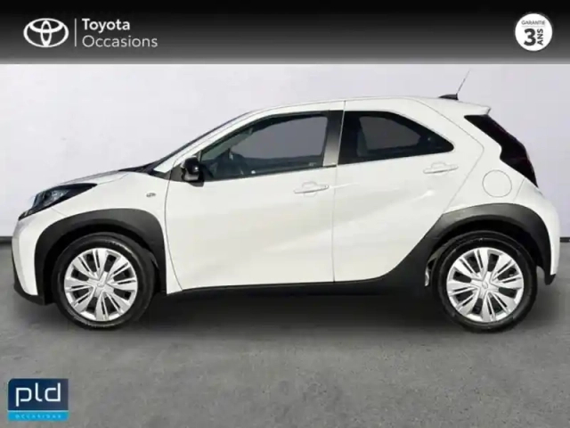Toyota Aygo X 1.0 vvt-i 72ch dynamic my23 — photo 8