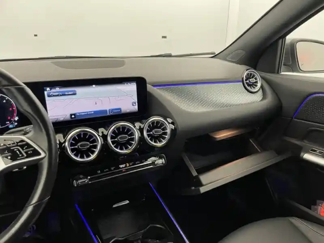 Mercedes Gla 200 d 8g-dct 4matic — photo 27