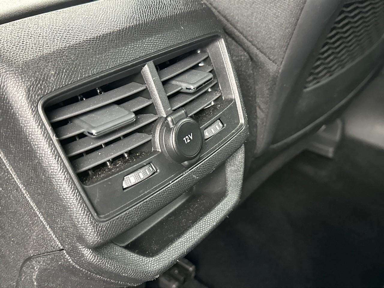 Peugeot 3008 hybrid 225 e-eat8 allure pack — photo 38