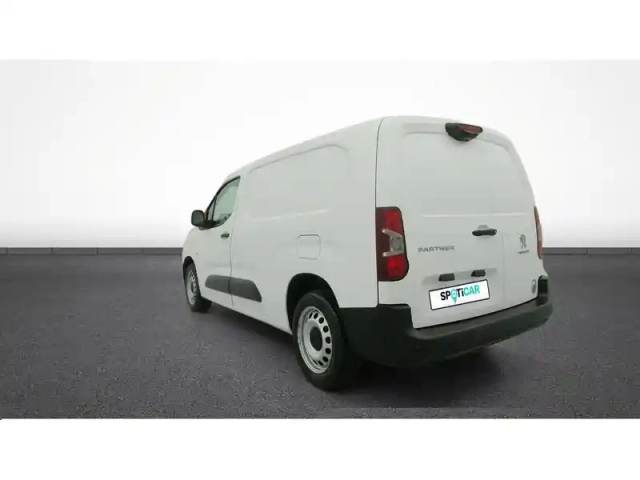 Peugeot Partner fourgon long 950 kg puretech 110 s&amp;s bvm6 — photo 6