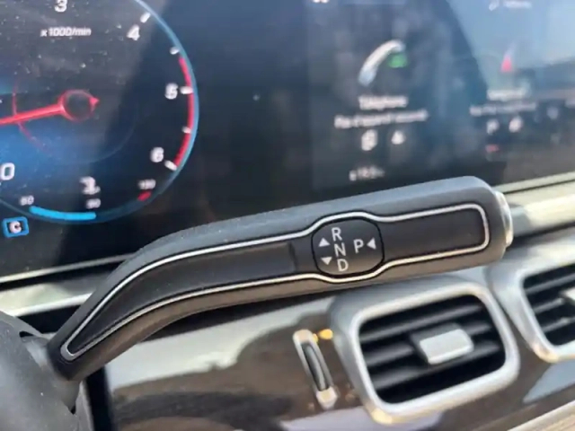 Mercedes Gls 400 d 4matic executive — photo 14