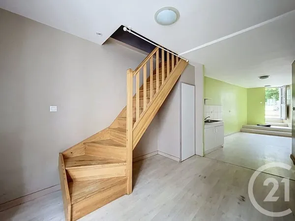 Immeuble 65 m²