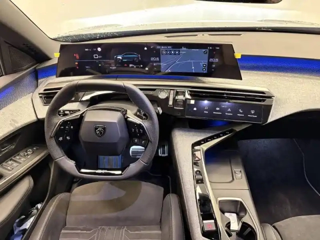 Peugeot 3008 hybrid 145 e-dcs6 — photo 12
