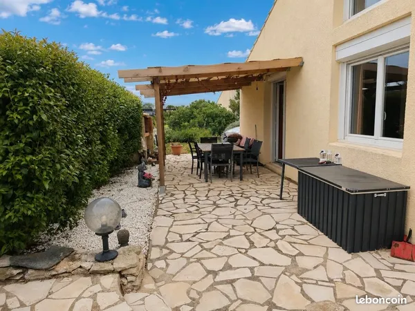 Maison 141m2- 4CH - Piscine - Terrain 504m2