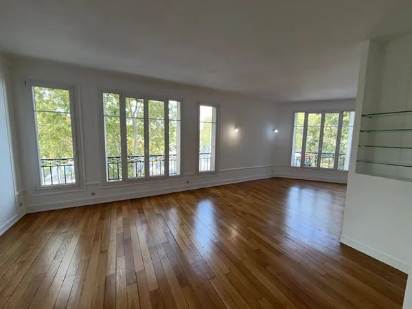 Appartement 5 pièces 152 m²