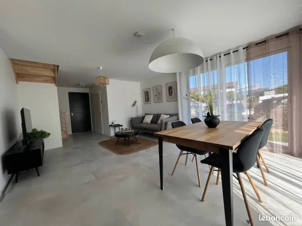 Villa 4 pièces 90 m²
