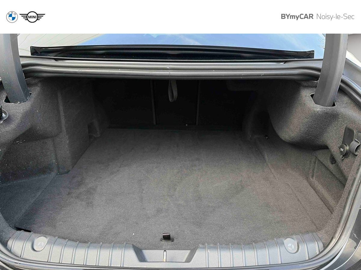 Jaguar XF Sportbrake D200 MHEV BVA RWD — photo 13