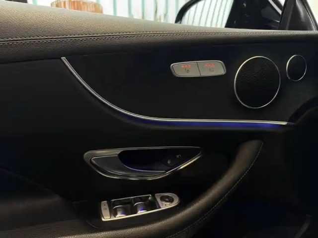 Mercedes Classe E cabriolet 220 d 9g-tronic — photo 70
