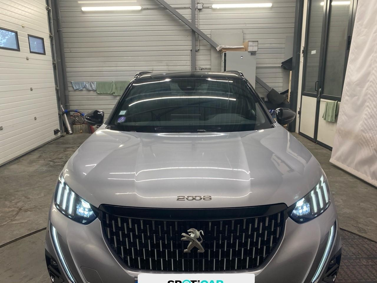 Peugeot 2008 puretech 130 s&s eat8 gt — photo 28